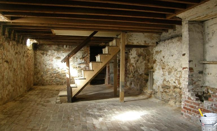 basement